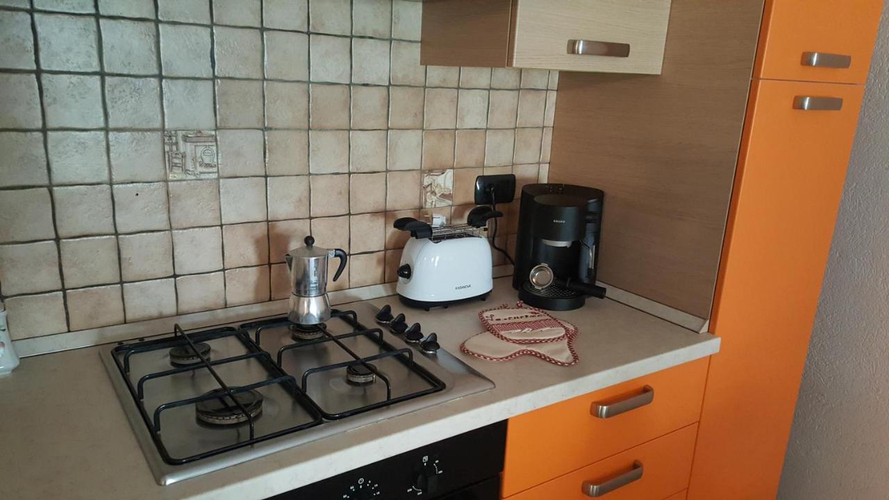 Appartement La Tour à Gignod Extérieur photo