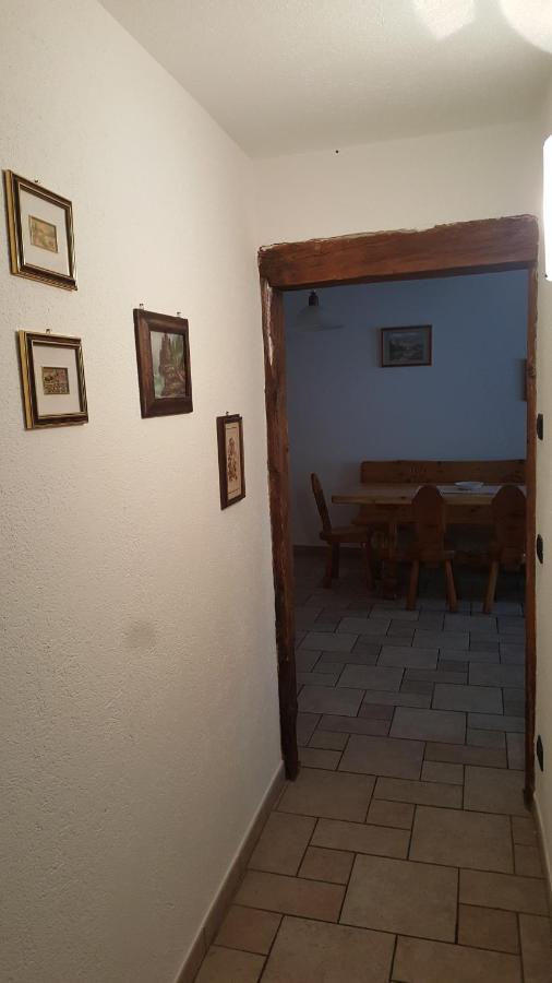 Appartement La Tour à Gignod Extérieur photo